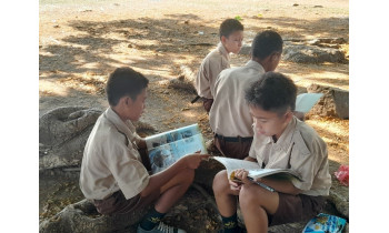 BERLITERASI DI AKHIR PEKAN